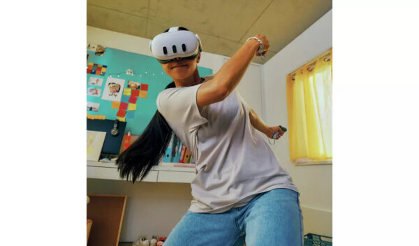 Meta Quest 3 – 512GB All-In-One Mixed Reality Headset